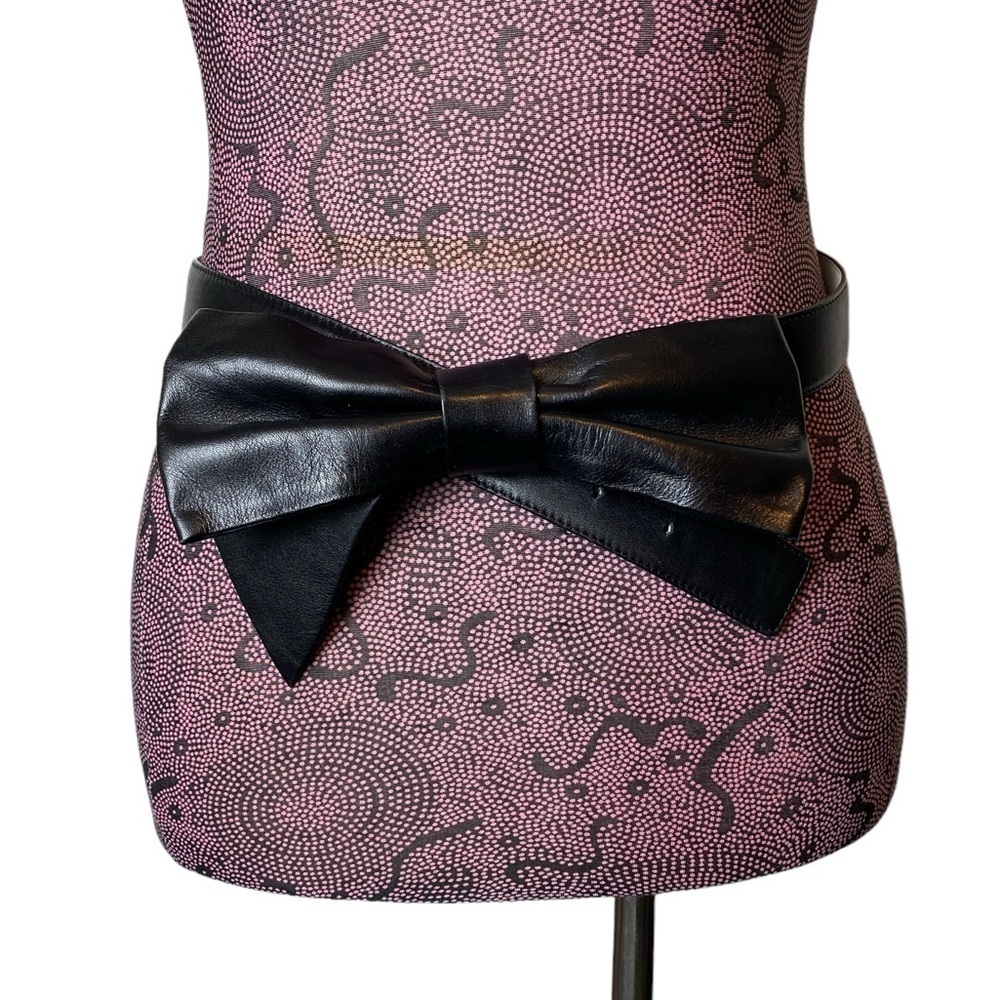 Alannah Hill Sz M Black Bow Leather Belt